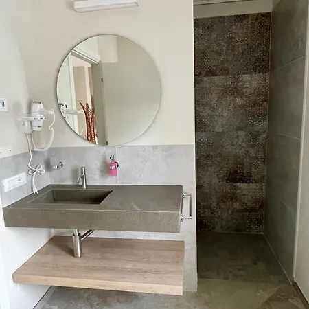 Pensjonat Pietralunga 4*
