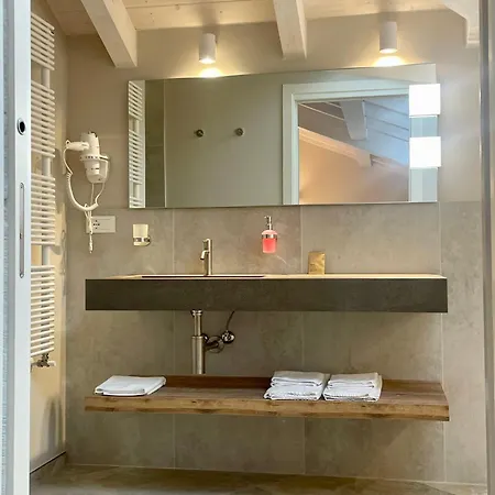 招待所 Pietralunga