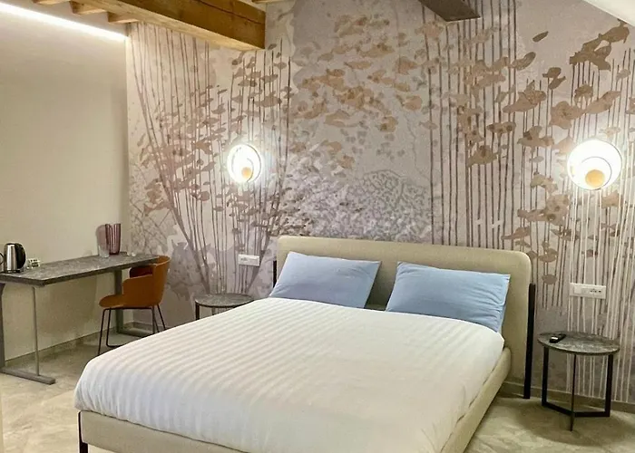 Gasthuis Pietralunga 4*