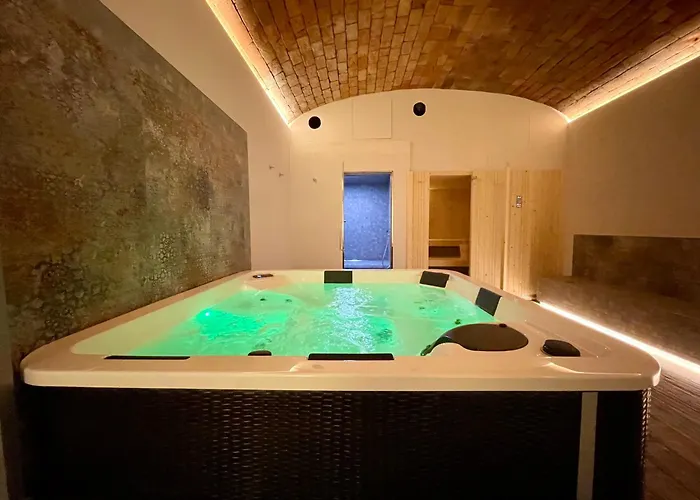 Pietralunga 4* Fidenza